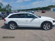 ✅ 2015 Audi allroad A4 Premium Plus • VIN: WA1UFAFLXFA055527 • Лот: 41760426. Опубликован ранее на IAAI с пробегом 130 238 миль. Бесплатный доступ к архиву аукционных продаж из США и подробный отчёт об истории автомобиля на DreamBid. Изображение 13.