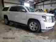 2020 Chevrolet Suburban Premier z VIN 1GNSKJKC5LR174248, wystawiony jako Copart lot #73365664 z przebiegiem 124 755 mil mil oraz Szkoda całkowita • Salvage title. Historia ofert i sprzedaży dostępna na DreamBid. Obrazek 4.