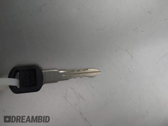 ✅ 2003 Chevrolet S-10 • VIN: 1GCCS14H838100804 • Лот: 41411500. Опубликован ранее на IAAI с пробегом 198 421 миль. Бесплатный доступ к архиву аукционных продаж из США и подробный отчёт об истории автомобиля на DreamBid. Изображение 11.