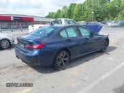 ✅ 2024 BMW 3 Series M340i xDrive • VIN: 3MW49FF04R8E25559 • Lot: 42325815. Wystawiony na IAAI z przebiegiem 8 971 mil. Bezpłatny archiwum sprzedaży aukcyjnych z USA i szczegółowy raport historii pojazdu na DreamBid. Zdjęcie 4.