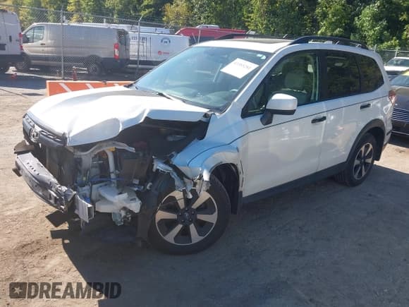 ✅ 2017 Subaru Forester Premium • VIN: JF2SJAEC4HH566420 • Lot: 43385281. Wystawiony na IAAI z przebiegiem 170 878 mil. Bezpłatny archiwum sprzedaży aukcyjnych z USA i szczegółowy raport historii pojazdu na DreamBid. Zdjęcie 2.
