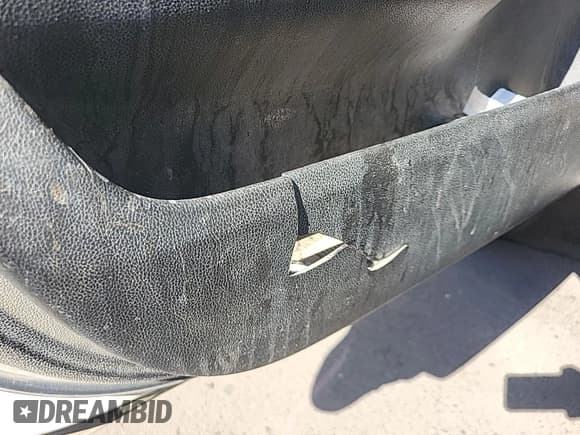 ✅ 2016 Chevrolet Silverado 2500HD Work Truck • VIN: 1GC0CUEG9GZ233756 • Lot: 42995416. Wystawiony na IAAI z przebiegiem 204 891 mil. Bezpłatny archiwum sprzedaży aukcyjnych z USA i szczegółowy raport historii pojazdu na DreamBid. Zdjęcie 1.