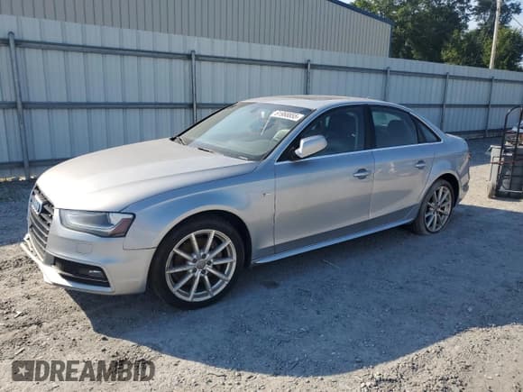 ✅ 2016 Audi A4 Premium • VIN: WAUBFAFL6GN015417 • Lot: 61968855. Wystawiony na Copart z przebiegiem 125 988 mil. Bezpłatny archiwum sprzedaży aukcyjnych z USA i szczegółowy raport historii pojazdu na DreamBid. Zdjęcie 1.