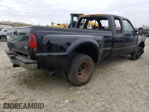 ✅ 2002 Ford F-350 XL • VIN: 1FTWX33F02EB64023 • Лот: 78131404. Опубликован ранее на Copart с пробегом Не указан. Бесплатный доступ к архиву аукционных продаж из США и подробный отчёт об истории автомобиля на DreamBid. Изображение 3.