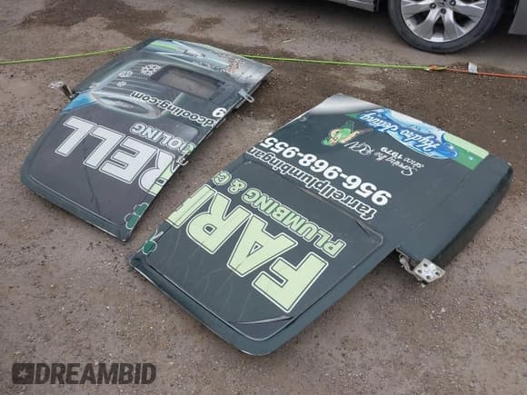 ✅ 2019 Chevrolet Express Cargo • VIN: 1GCWGBFPXK1142407 • Лот: 41509288. Опубликован ранее на IAAI с пробегом Не указан. Бесплатный доступ к архиву аукционных продаж из США и подробный отчёт об истории автомобиля на DreamBid. Изображение 12.