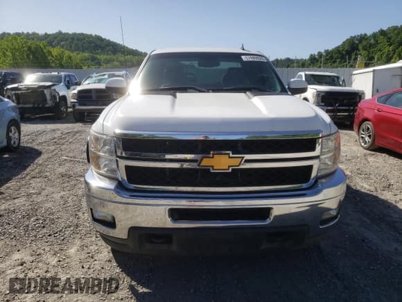 ✅ 2013 Chevrolet Silverado 2500HD LTZ • VIN: 1GC2KYCG5DZ293731 • Lot: 57489924. Listed on Copart with 167,805 mi. Free auction sales archive from the USA and detailed vehicle history report at DreamBid. Image 5.