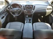 ✅ 2020 Chevrolet Equinox Premier • VIN: 2GNAXNEV5L6251777 • Lot: 92327835. Wystawiony na Copart z przebiegiem 49 712 mil. Bezpłatny archiwum sprzedaży aukcyjnych z USA i szczegółowy raport historii pojazdu na DreamBid. Zdjęcie 8.