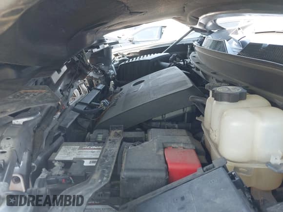 ✅ 2020 Chevrolet Traverse LT Cloth • VIN: 1GNERGKW4LJ123957 • Лот: 43155040. Опубликован ранее на IAAI с пробегом 104 510 миль. Бесплатный доступ к архиву аукционных продаж из США и подробный отчёт об истории автомобиля на DreamBid. Изображение 10.