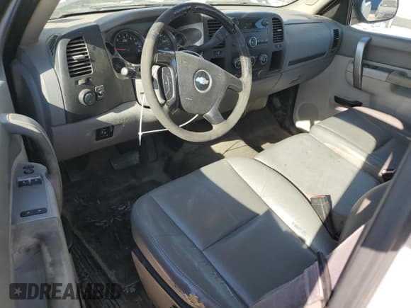 ✅ 2013 Chevrolet Silverado 2500HD Work Truck • VIN: 1GC0CVCG6DF245336 • Лот: 70867634. Опубликован ранее на Copart с пробегом 76 390 миль. Бесплатный доступ к архиву аукционных продаж из США и подробный отчёт об истории автомобиля на DreamBid. Изображение 8.