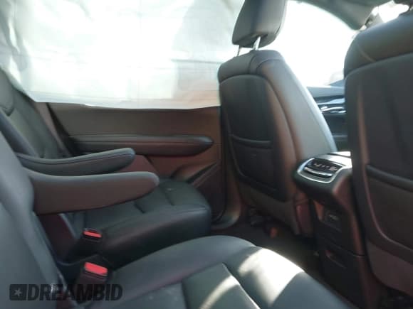 ✅ 2022 Cadillac XT6 Premium Luxury • VIN: 1GYKPCRS1NZ121711 • Lot: 41149624. Listed on IAAI with 62,887 mi. Free auction sales archive from the USA and detailed vehicle history report at DreamBid. Image 8.