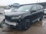 ✅ 2025 Honda Pilot TrailSport • VIN: 5FNYG1H63SB005131 • Lot: 43516849. Listed on IAAI with 26,789 mi. Free auction sales archive from the USA and detailed vehicle history report at DreamBid. Image 18.