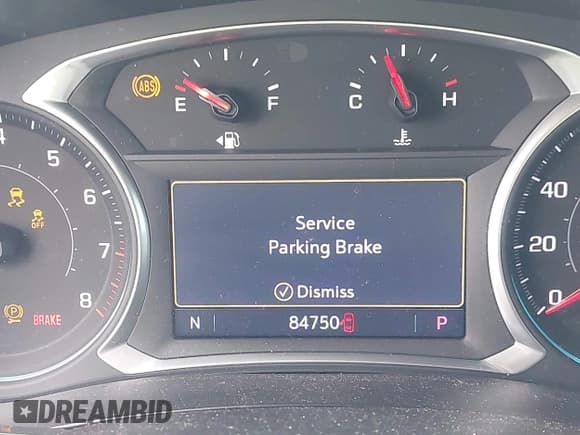 ✅ 2022 Chevrolet Traverse LT • VIN: 1GNEVHKW2NJ134038 • Lot: 42602687. Wystawiony na IAAI z przebiegiem 84 750 mil. Bezpłatny archiwum sprzedaży aukcyjnych z USA i szczegółowy raport historii pojazdu na DreamBid. Zdjęcie 15.