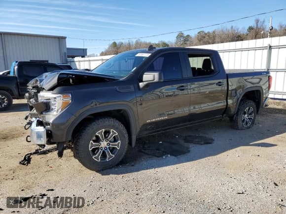 ✅ 2021 GMC Sierra 1500 • VIN: 1GTU9AEF4MZ305836 • Lot: 87507775. Wystawiony na Copart z przebiegiem 56 126 mil. Bezpłatny archiwum sprzedaży aukcyjnych z USA i szczegółowy raport historii pojazdu na DreamBid. Zdjęcie 1.