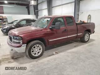 2000 GMC Sierra 1500 SLE with VIN 2GTEC19V2Y1330840, listed as a Copart auction lot 89443715 with 221,061 mi miles and Clean title. Bid and sale history available at DreamBid. Image 1.