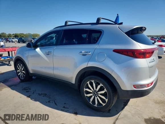 ✅ 2018 Kia Sportage EX • VIN: KNDPNCAC7J7367075 • Lot: 86546755. Listed on Copart with 138,746 mi. Free auction sales archive from the USA and detailed vehicle history report at DreamBid. Image 2.