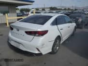 ✅ 2018 Hyundai Sonata Limited • VIN: 5NPE34AF9JH604870 • Lot: 58027652. Listed on Copart with 99,700 mi. Free auction sales archive from the USA and detailed vehicle history report at DreamBid. Image 4.