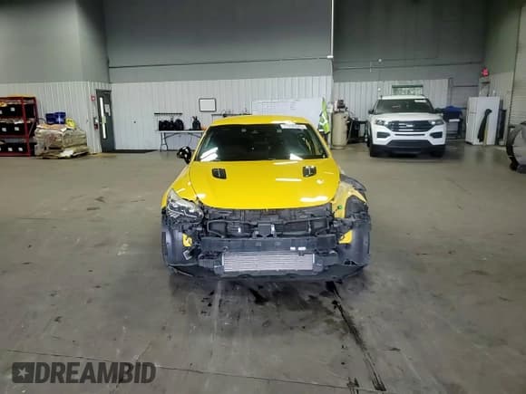 ✅ 2018 Kia Stinger GT • VIN: KNAE35LC4J6020649 • Lot: 71259245. Wystawiony na Copart z przebiegiem 56 057 mil. Bezpłatny archiwum sprzedaży aukcyjnych z USA i szczegółowy raport historii pojazdu na DreamBid. Zdjęcie 14.