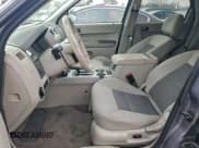 ✅ 2008 Ford Escape Hybrid • VIN: 1FMCU49H78KE64724 • Lot: 96599215. Wystawiony na Copart z przebiegiem 225 681 mil. Bezpłatny archiwum sprzedaży aukcyjnych z USA i szczegółowy raport historii pojazdu na DreamBid. Zdjęcie 7.