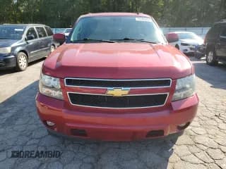 ✅ 2012 Chevrolet Suburban LT • VIN: 1GNSCJE09CR211610 • Lot: 74185604. Wystawiony na Copart z przebiegiem 161 488 mil. Bezpłatny archiwum sprzedaży aukcyjnych z USA i szczegółowy raport historii pojazdu na DreamBid. Zdjęcie 5.