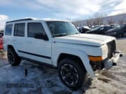 ✅ 2007 Jeep Commander Sport • VIN: 1J8HH48P57C680922 • Лот: 41823245. Опубликован ранее на Copart с пробегом 127 586 миль. Бесплатный доступ к архиву аукционных продаж из США и подробный отчёт об истории автомобиля на DreamBid. Изображение 4.
