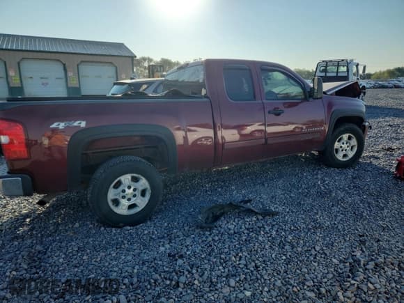 ✅ 2007 Chevrolet Silverado 1500 1LT • VIN: 1GCEK19J37Z637438 • Lot: 84553985. Wystawiony na Copart z przebiegiem 188 261 mil. Bezpłatny archiwum sprzedaży aukcyjnych z USA i szczegółowy raport historii pojazdu na DreamBid. Zdjęcie 3.