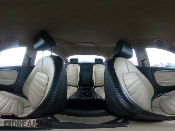 ✅ 2010 Volkswagen CC Sport • VIN: WVWMN7AN8AE557944 • Lot: 81718165. Wystawiony na Copart z przebiegiem 142 726 mil. Bezpłatny archiwum sprzedaży aukcyjnych z USA i szczegółowy raport historii pojazdu na DreamBid. Zdjęcie 14.