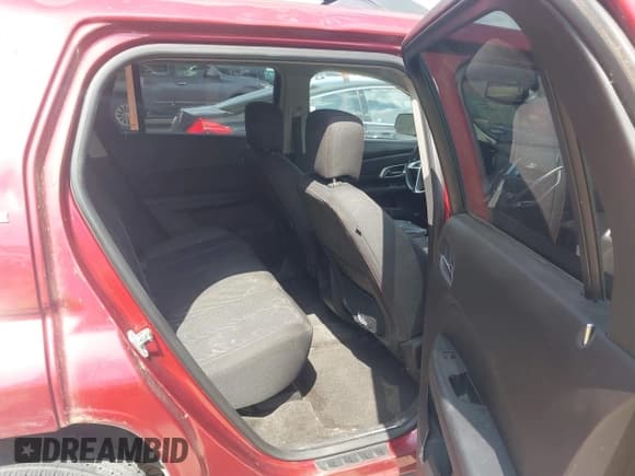 ✅ 2010 GMC Terrain SLE-2 • VIN: 2CTALDEW5A6284092 • Lot: 42538650. Wystawiony na IAAI z przebiegiem 118 379 mil. Bezpłatny archiwum sprzedaży aukcyjnych z USA i szczegółowy raport historii pojazdu na DreamBid. Zdjęcie 8.