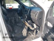 ✅ 2021 Ford Expedition XLT • VIN: 1FMJU1JT1MEA53043 • Lot: 40342281. Wystawiony na IAAI z przebiegiem 20 800 mil. Bezpłatny archiwum sprzedaży aukcyjnych z USA i szczegółowy raport historii pojazdu na DreamBid. Zdjęcie 5.