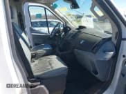 ✅ 2017 Ford Transit • VIN: 1FTYR2CM8HKB52563 • Lot: 41690970. Wystawiony na IAAI z przebiegiem 128 356 mil. Bezpłatny archiwum sprzedaży aukcyjnych z USA i szczegółowy raport historii pojazdu na DreamBid. Zdjęcie 5.