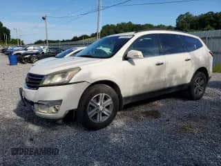 2015 Chevrolet Traverse LT z VIN 1GNKVGKD1FJ318657, wystawiony jako Copart lot #64558425 z przebiegiem 235 344 mil mil oraz Szkoda całkowita • Salvage title. Historia ofert i sprzedaży dostępna na DreamBid. Obrazek 1.