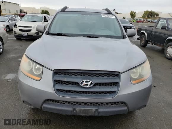 ✅ 2008 Hyundai Santa Fe GLS • VIN: 5NMSG13D28H158909 • Lot: 85132064. Listed on Copart with 299,144 mi. Free auction sales archive from the USA and detailed vehicle history report at DreamBid. Image 5.