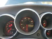 ✅ 2006 Toyota Matrix XR • VIN: 2T1KR32E16C605281 • Лот: 90936715. Опубликован ранее на Copart с пробегом 110 348 миль. Бесплатный доступ к архиву аукционных продаж из США и подробный отчёт об истории автомобиля на DreamBid. Изображение 9.