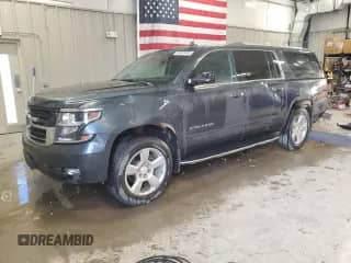 2020 Chevrolet Suburban Premier z VIN 1GNSKJKC4LR126403, wystawiony jako Copart lot #84433485 z przebiegiem 78 081 mil mil oraz Szkoda całkowita • Salvage title. Historia ofert i sprzedaży dostępna na DreamBid. Obrazek 1.