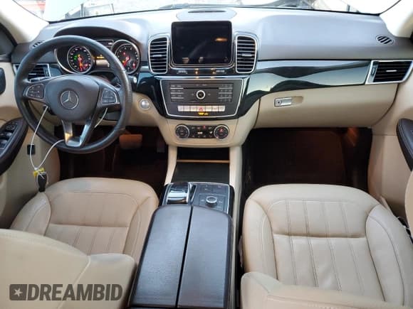 ✅ 2017 Mercedes-Benz GLE 350 • VIN: 4JGDA5HBXHA831704 • Lot: 92461805. Listed on Copart with 168,241 mi. Free auction sales archive from the USA and detailed vehicle history report at DreamBid. Image 8.