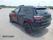 ✅ 2019 Jeep Compass Latitude • VIN: 3C4NJDBBXKT838972 • Lot: 42615357. Listed on IAAI with 77,210 mi. Free auction sales archive from the USA and detailed vehicle history report at DreamBid. Image 3.