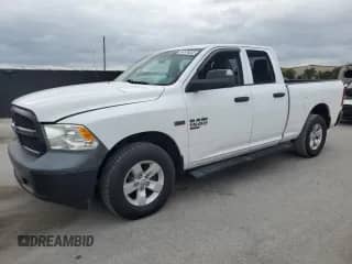 2019 Ram 1500 Express z VIN 1C6RR7FT4KS597501, wystawiony jako Copart lot #84576835 z przebiegiem 141 430 mil mil oraz Czysty tytuł • Clean title. Historia ofert i sprzedaży dostępna na DreamBid. Obrazek 1.