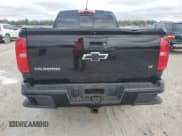 ✅ 2017 Chevrolet Colorado 2WD LT • VIN: 1GCHSCEA1H1240678 • Lot: 80930344. Wystawiony na Copart z przebiegiem 166 754 mil. Bezpłatny archiwum sprzedaży aukcyjnych z USA i szczegółowy raport historii pojazdu na DreamBid. Zdjęcie 6.