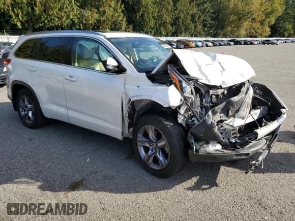 ✅ 2019 Toyota Highlander Limited Platinum • VIN: 5TDDZRFH8KS946808 • Lot: 86895885. Wystawiony na Copart z przebiegiem 96 741 mil. Bezpłatny archiwum sprzedaży aukcyjnych z USA i szczegółowy raport historii pojazdu na DreamBid. Zdjęcie 4.