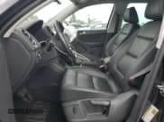 ✅ 2012 Volkswagen Tiguan S • VIN: WVGAV7AX9CW536596 • Лот: 81416415. Опубликован ранее на Copart с пробегом 70 495 миль. Бесплатный доступ к архиву аукционных продаж из США и подробный отчёт об истории автомобиля на DreamBid. Изображение 7.