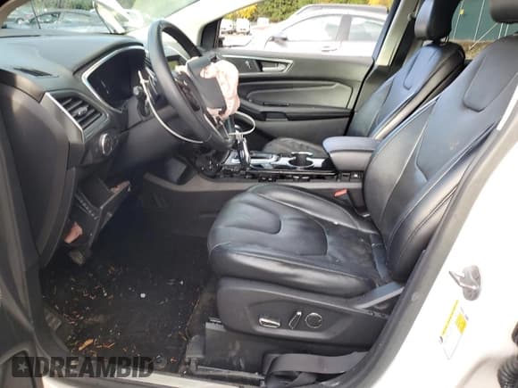 ✅ 2015 Ford Edge Titanium • VIN: 2FMPK3K84FBB16138 • Lot: 92745485. Wystawiony na Copart z przebiegiem 94 864 mil. Bezpłatny archiwum sprzedaży aukcyjnych z USA i szczegółowy raport historii pojazdu na DreamBid. Zdjęcie 7.