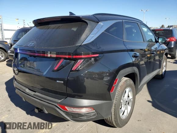 ✅ 2022 Hyundai Tucson SEL • VIN: 5NMJBCAE2NH098465 • Lot: 64060012. Wystawiony na Copart z przebiegiem 7 601 mil. Bezpłatny archiwum sprzedaży aukcyjnych z USA i szczegółowy raport historii pojazdu na DreamBid. Zdjęcie 4.