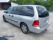 ✅ 2007 Ford Freestar SE • VIN: 2FMZA51607BA18944 • Lot: 42641105. Wystawiony na IAAI z przebiegiem 158 512 mil. Bezpłatny archiwum sprzedaży aukcyjnych z USA i szczegółowy raport historii pojazdu na DreamBid. Zdjęcie 3.