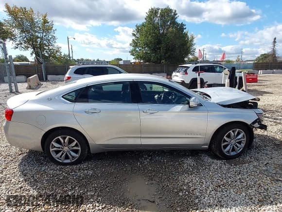 ✅ 2016 Chevrolet Impala LT • VIN: 1G1115S31GU162785 • Лот: 43398387. Опубликован ранее на IAAI с пробегом 79 860 миль. Бесплатный доступ к архиву аукционных продаж из США и подробный отчёт об истории автомобиля на DreamBid. Изображение 13.