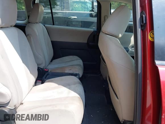 ✅ 2013 Mazda 5 Sport • VIN: JM1CW2BL2D0151247 • Lot: 42825315. Wystawiony na IAAI z przebiegiem 169 732 mil. Bezpłatny archiwum sprzedaży aukcyjnych z USA i szczegółowy raport historii pojazdu na DreamBid. Zdjęcie 8.