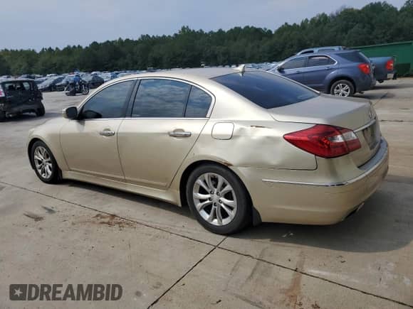 2012 Hyundai Genesis 3.8L with VIN KMHGC4DD6CU195749, listed as a Copart auction lot 72518794 with 238,164 mi miles and Salvage title. Bid and sale history available at DreamBid. Image 2.