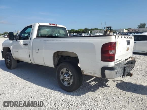 ✅ 2012 Chevrolet Silverado 2500HD Work Truck • VIN: 1GC0CVCG5CF138907 • Lot: 63101555. Wystawiony na Copart z przebiegiem 332 432 mil. Bezpłatny archiwum sprzedaży aukcyjnych z USA i szczegółowy raport historii pojazdu na DreamBid. Zdjęcie 2.