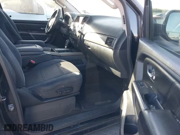 ✅ 2015 Nissan Armada Platinum • VIN: 5N1BA0ND8FN608650 • Lot: 43489716. Listed on IAAI with 172,323 mi. Free auction sales archive from the USA and detailed vehicle history report at DreamBid. Image 5.