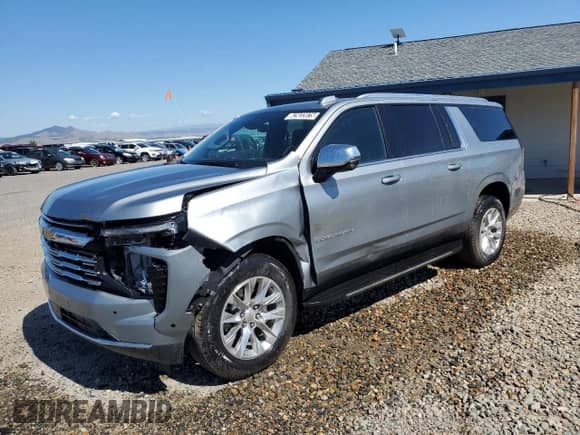 2025 Chevrolet Suburban Premier with VIN 1GNS6FRD3SR249527, listed as a Copart auction lot 62922075 with 6,806 mi miles and Clean title. Bid and sale history available at DreamBid. Image 1.