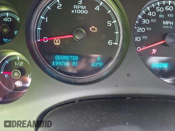 ✅ 2012 Chevrolet Tahoe LS • VIN: 1GNSKAE01CR289737 • Лот: 42341563. Опубликован ранее на IAAI с пробегом 199 766 миль. Бесплатный доступ к архиву аукционных продаж из США и подробный отчёт об истории автомобиля на DreamBid. Изображение 15.