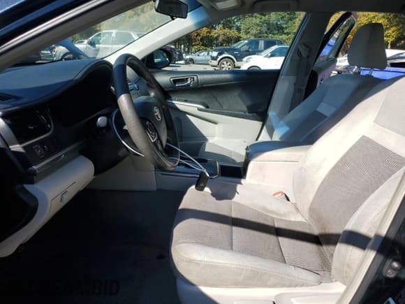 ✅ 2012 Toyota Camry XLE • VIN: 4T1BD1FK0CU021595 • Lot: 90625165. Listed on Copart with 257,544 mi. Free auction sales archive from the USA and detailed vehicle history report at DreamBid. Image 7.